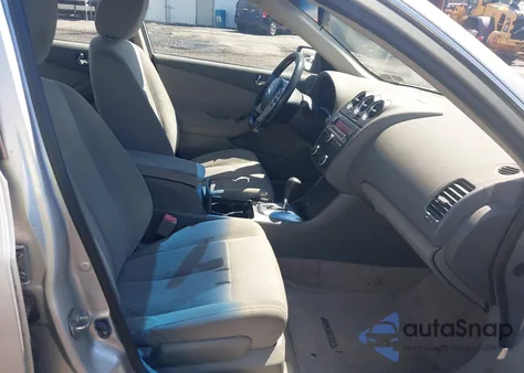 2012 Nissan Altima 2.5 S z USA, uszkodzony, nr VIN 1N4AL2AP6CN482232